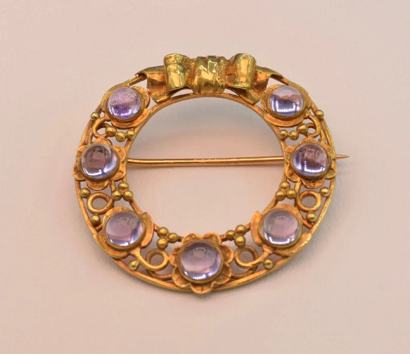 18K yellow gold Circle Brooch with Amethysts