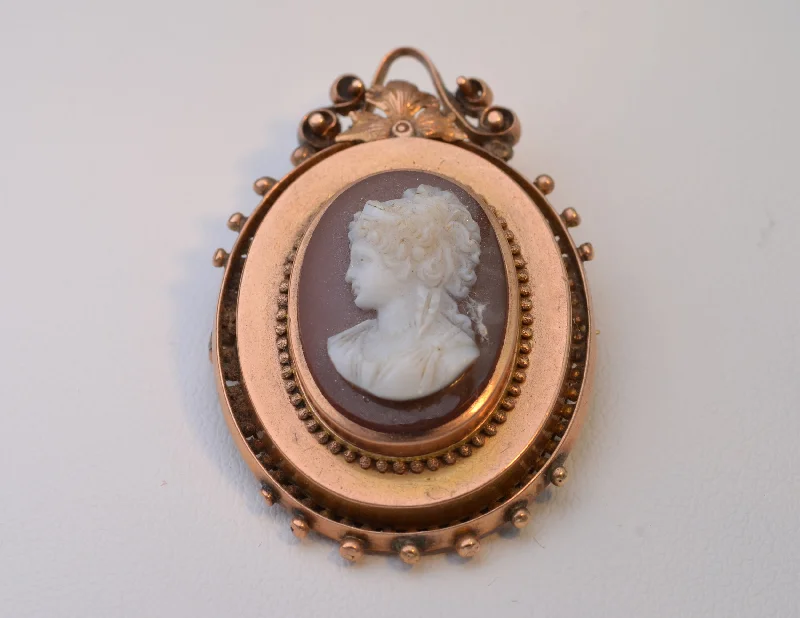 14K Hard-Stone Agate Cameo