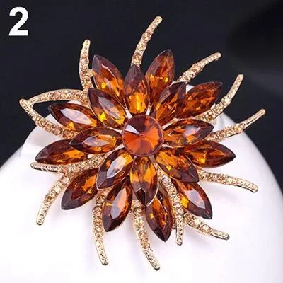 Brooch Amber Pendant Pin Rhinestone Crystal BR-971