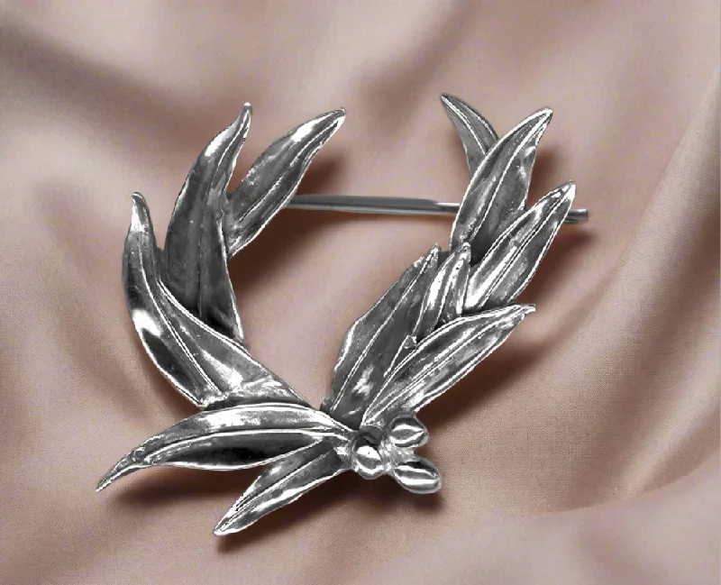 Greek Traditional Olive leaf brooch in Sterling silver (K-37)