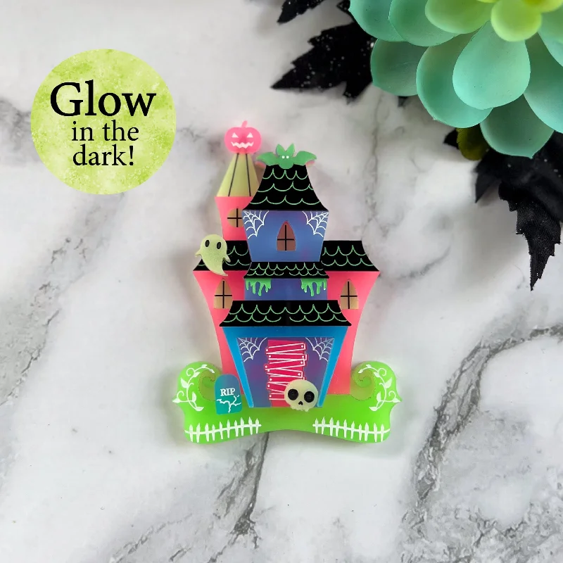 Haunted House Brooch (Glow in the Dark!)