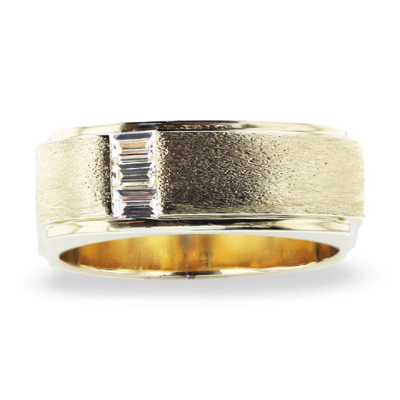 MEN'S 14KT YELLOW GOLD 0.30CTW DIAMOND RING