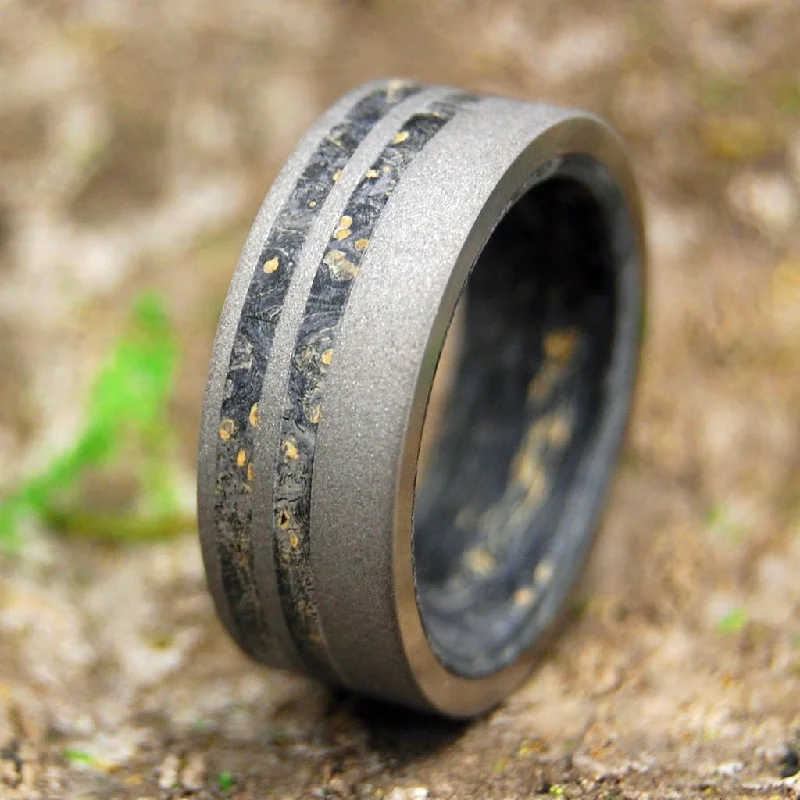 Black Onyx | Men's Black Onyx, Box Elder Wood & Titanium Wedding Ring