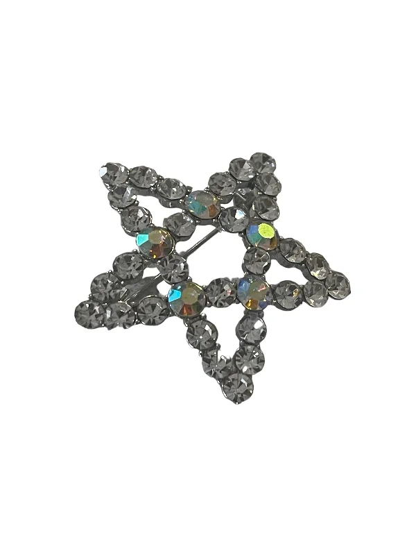 Star brooch