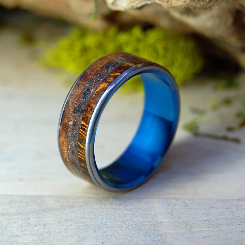 The Meteorites And Lava Flows Of Texas | Men's Crushed Meteorite, Texas Mesquite & Redwood, Icelandic Lava, Oregon Red Lava & Titanium Wedding Ring